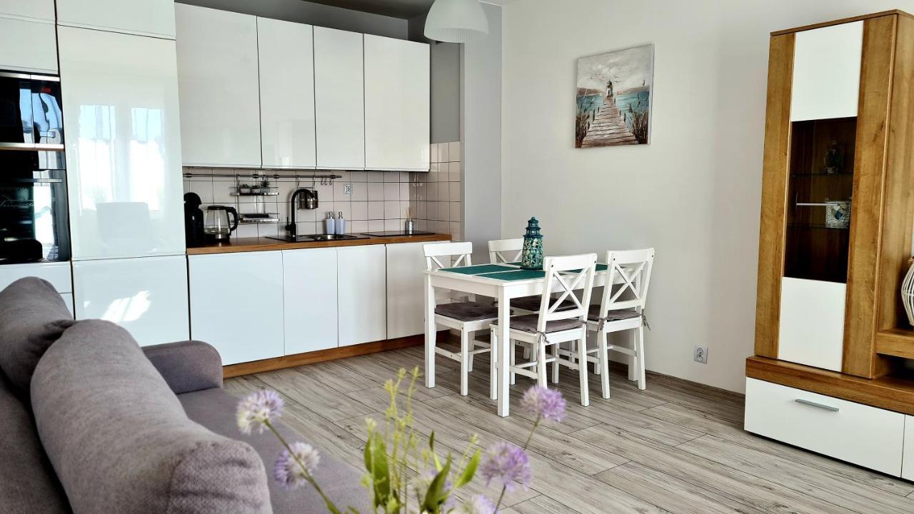 Apartament Z Garazem W Kolobrzegu Apartment Luaran gambar